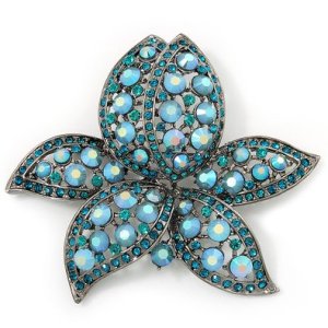 Jewelled flower pin from Amazon.com